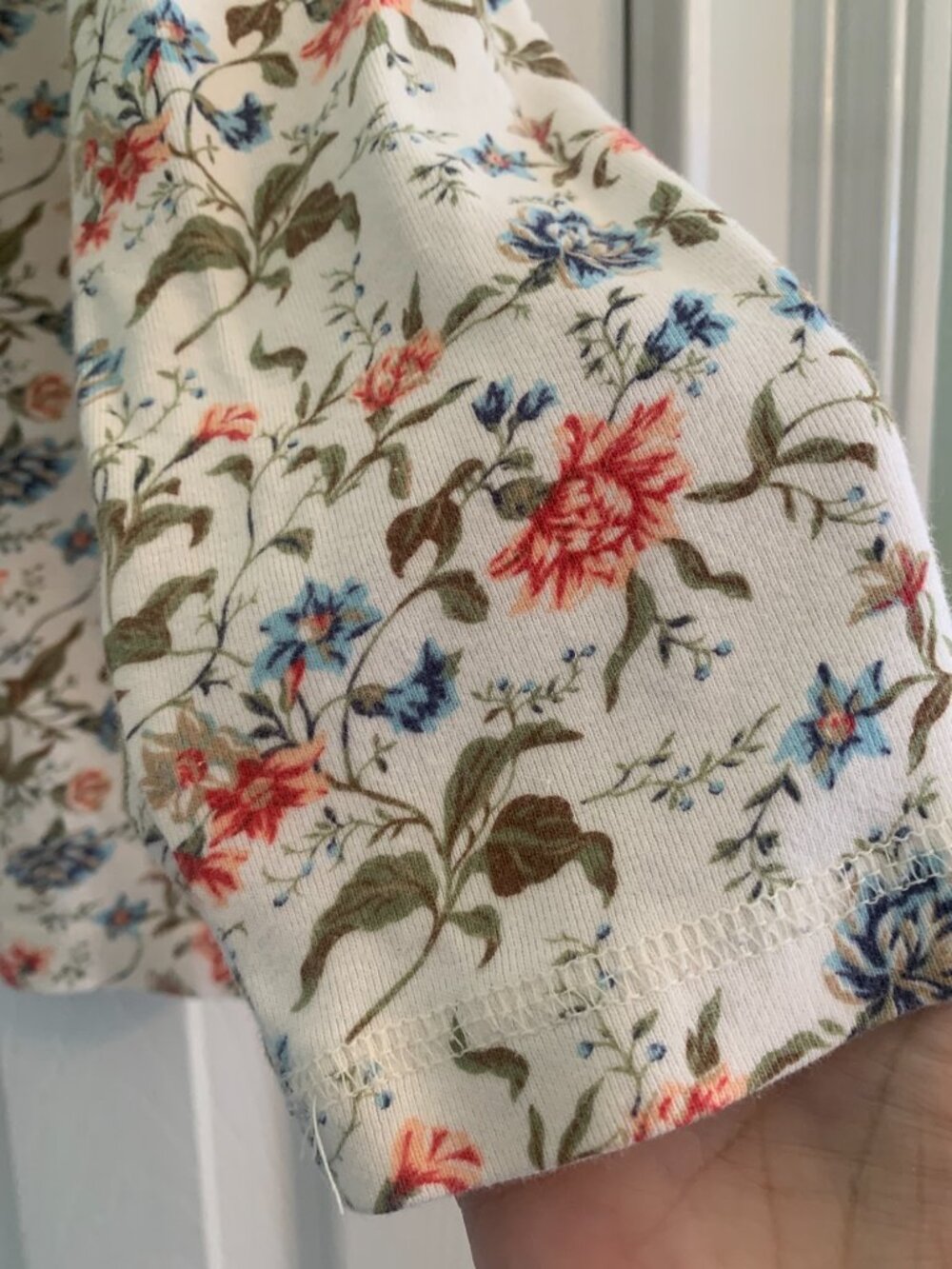 Liz Claiborne Medium Long Sleeve Floral Tee Shirt - Picture 6 of 10